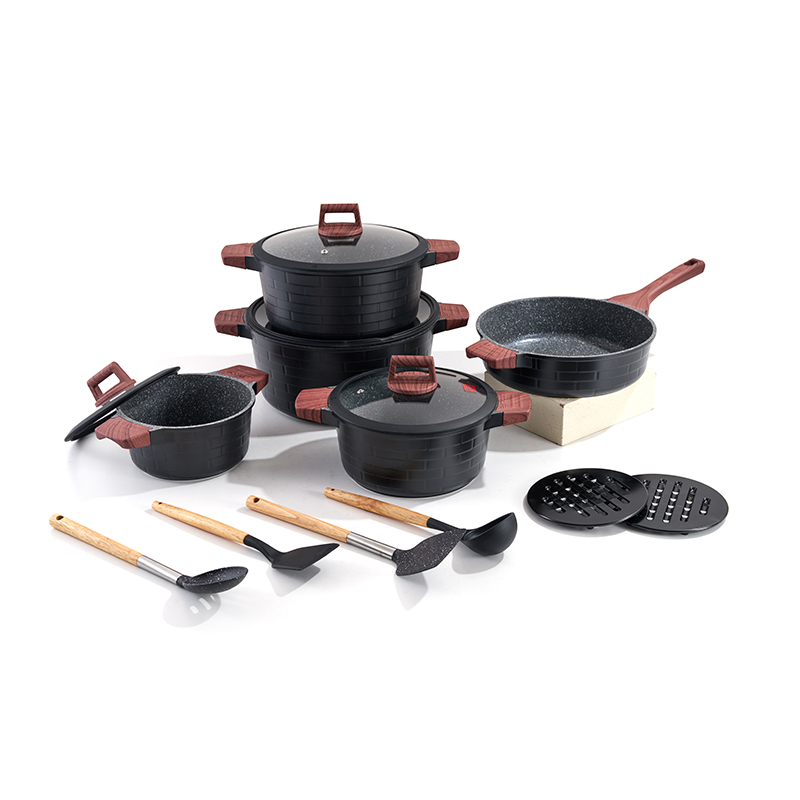 Juego de utensilios de cocina de aluminio EsencialesMaderos de 15 piezas