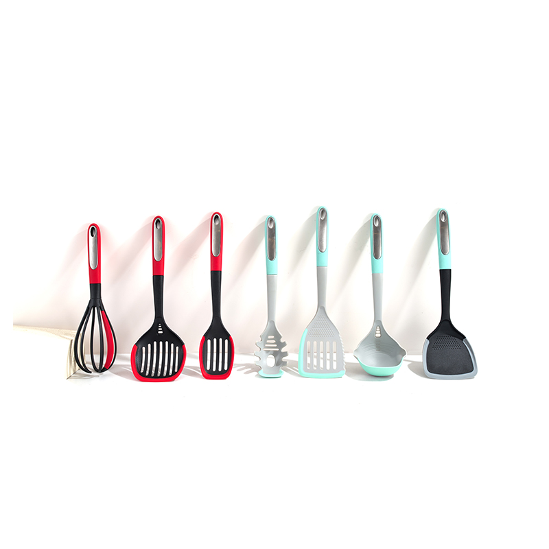 Juego de utensilios de cocina de silicona de dos tonos de 7 piezas