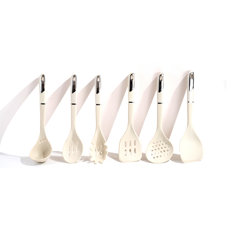 Juego de utensilios de cocina de silicona y crema de 6 piezas