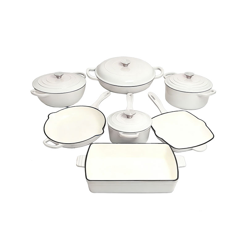 ¿Están listas las especificaciones de sus utensilios de cocina para pedidos en varios sitios?